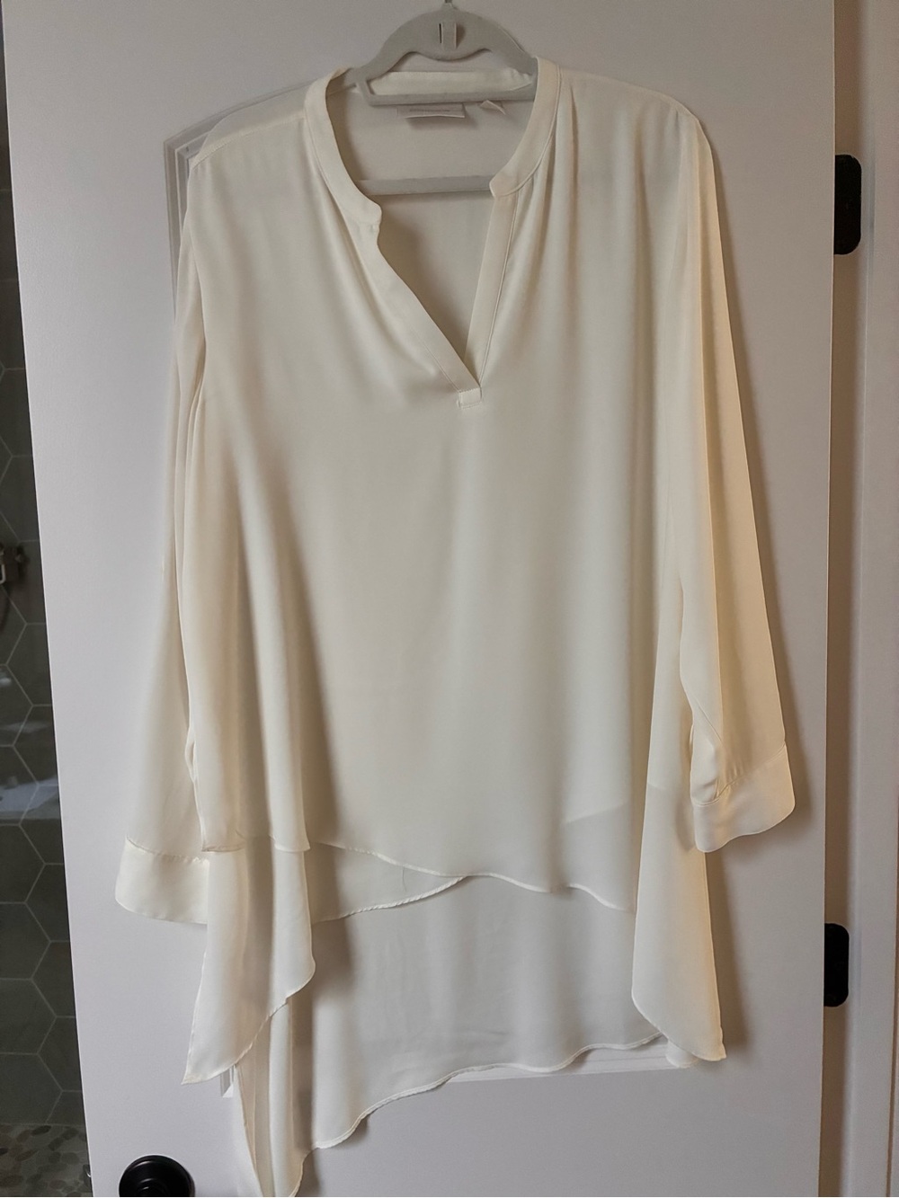 Chico's Cream Layered Split-Neck Tunic Top